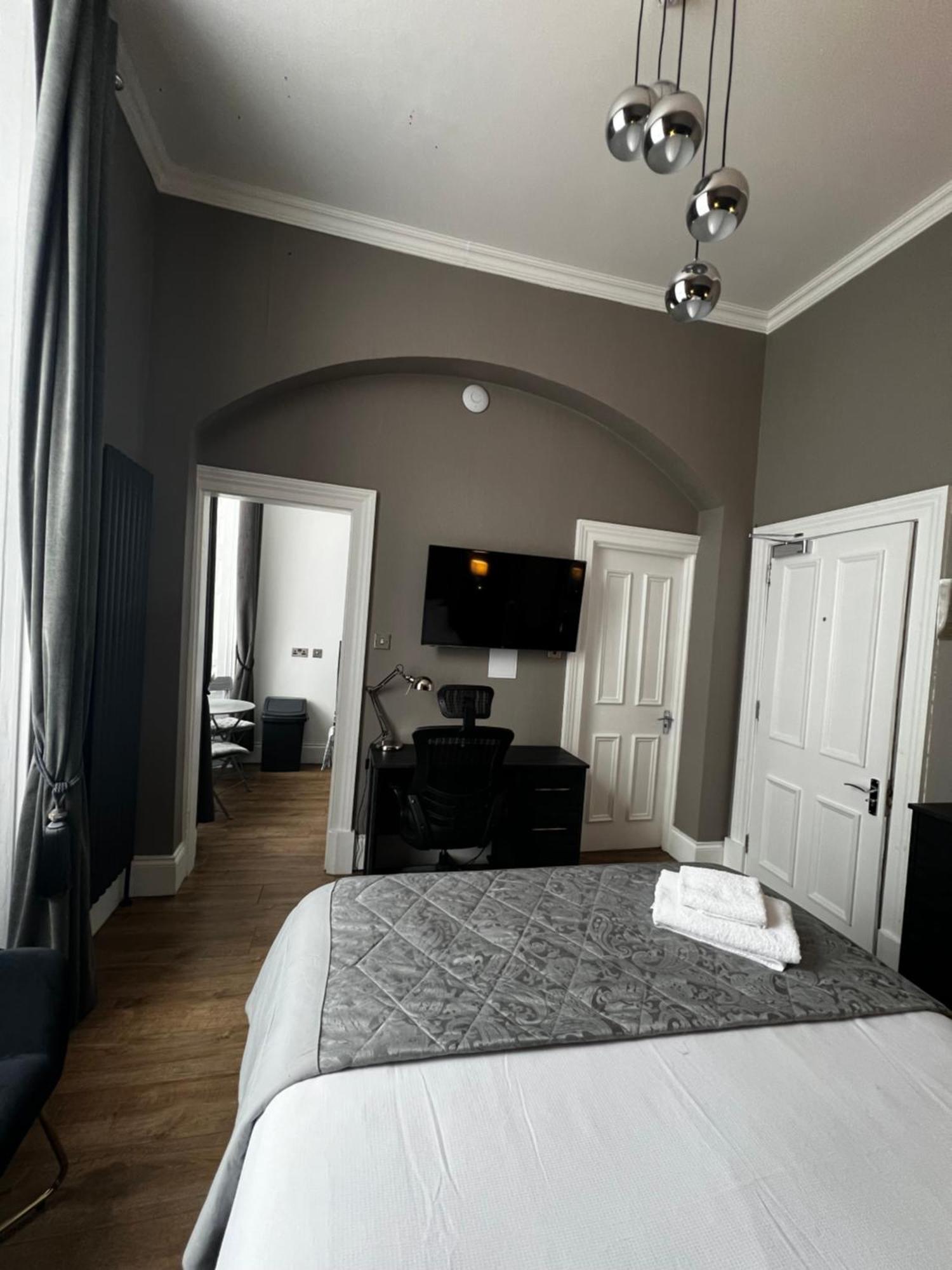 Amani Apartments - Glasgow City Centre エクステリア 写真