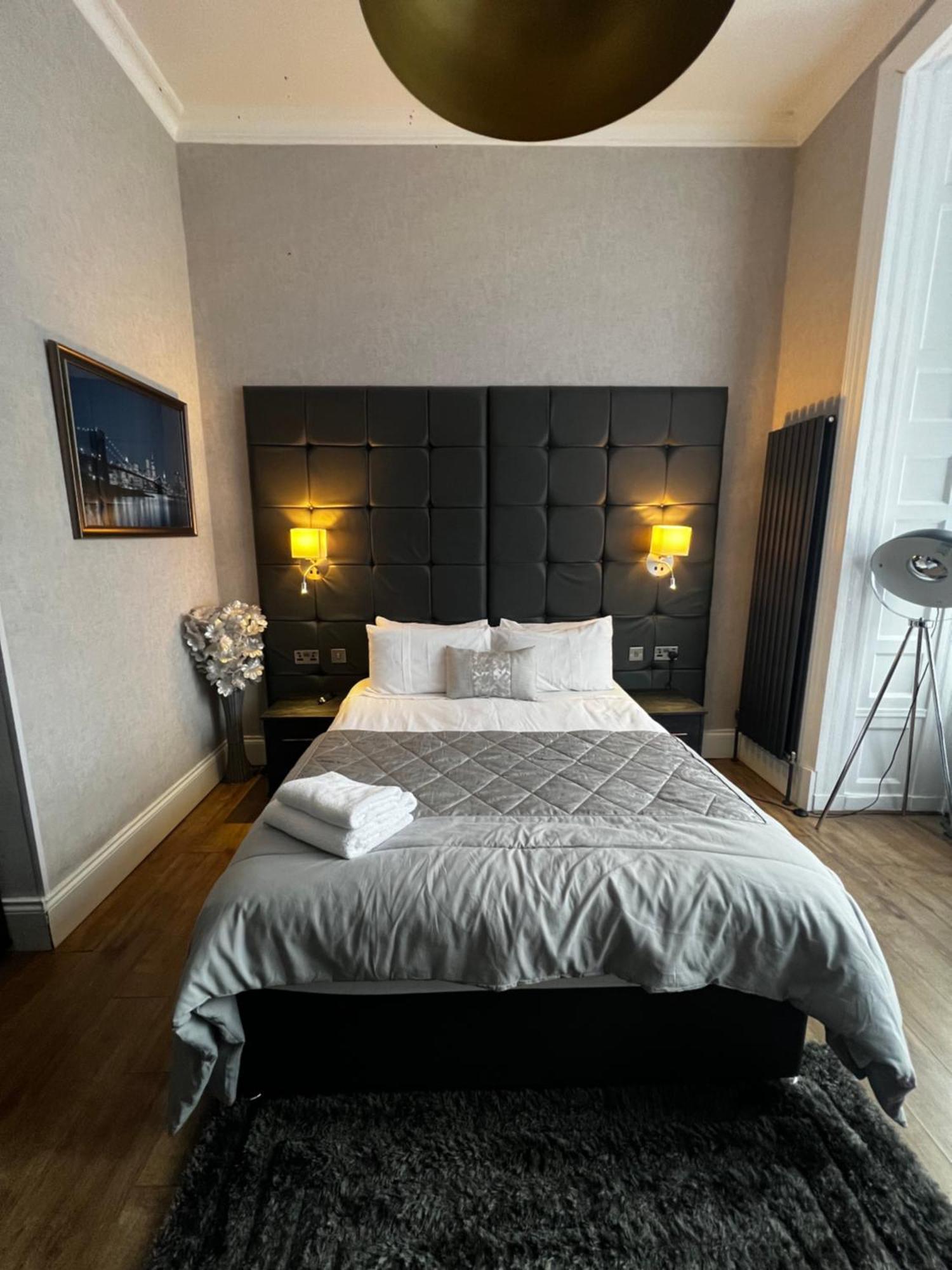 Amani Apartments - Glasgow City Centre エクステリア 写真